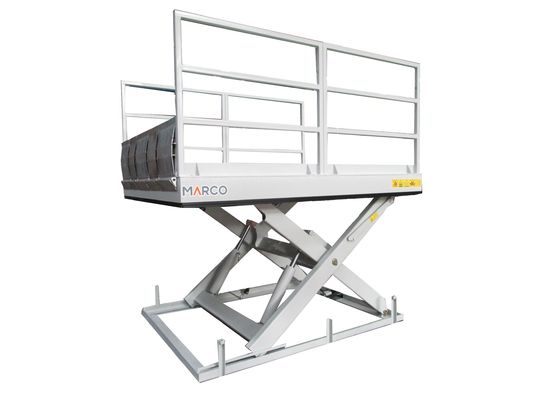 Personalización M3-025130-D2K Tabla de muelle de carga con grúa y tapa de carga